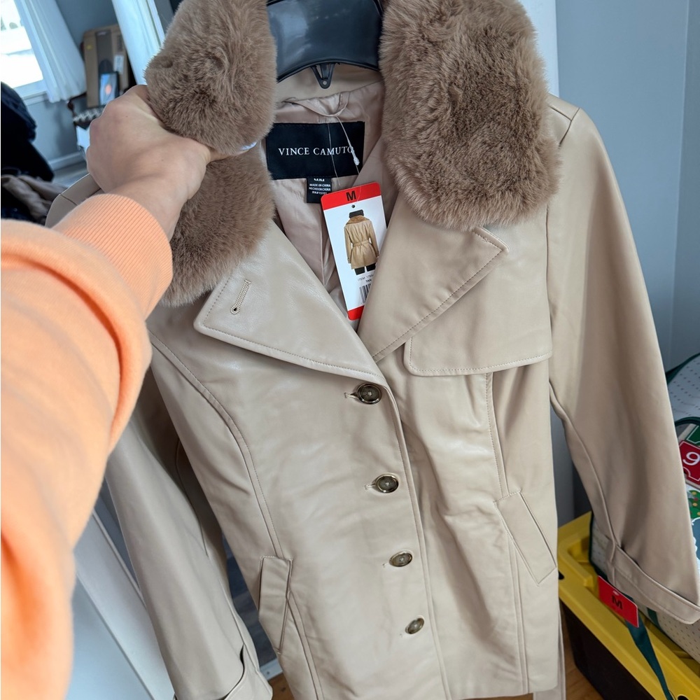 Vince Camuto Cream Trench Coat with Faux Fur Collar